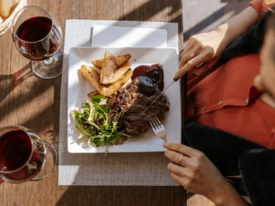 Tercer paso del menú maridado de Mevi: plato principal